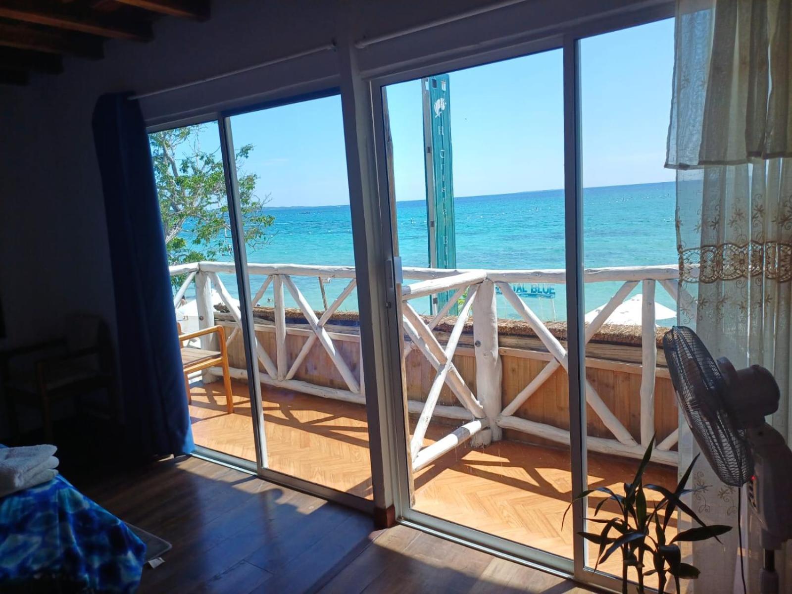 Cristal Blue Baru Otel Pendales Dış mekan fotoğraf
