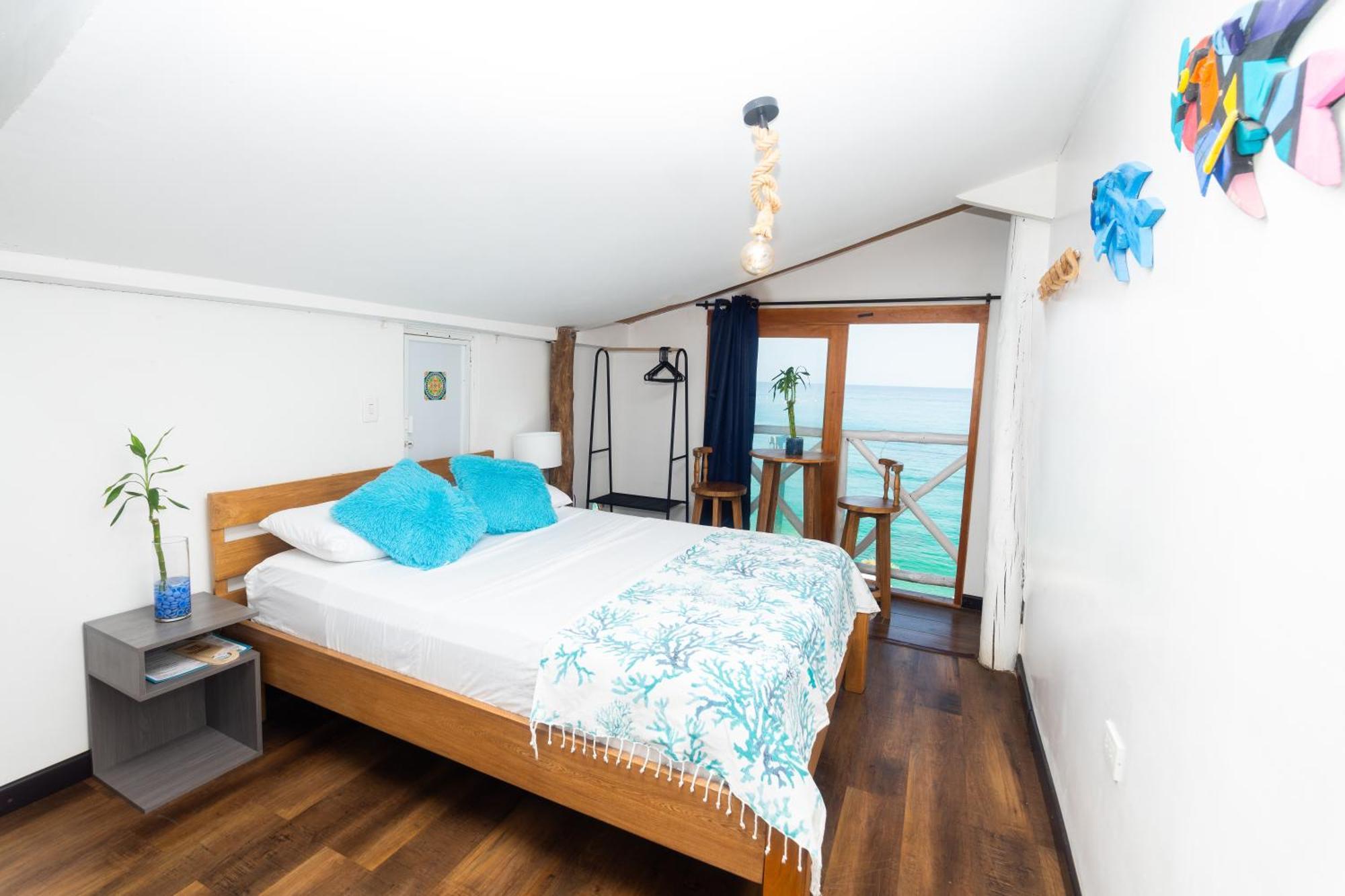 Cristal Blue Baru Otel Pendales Dış mekan fotoğraf